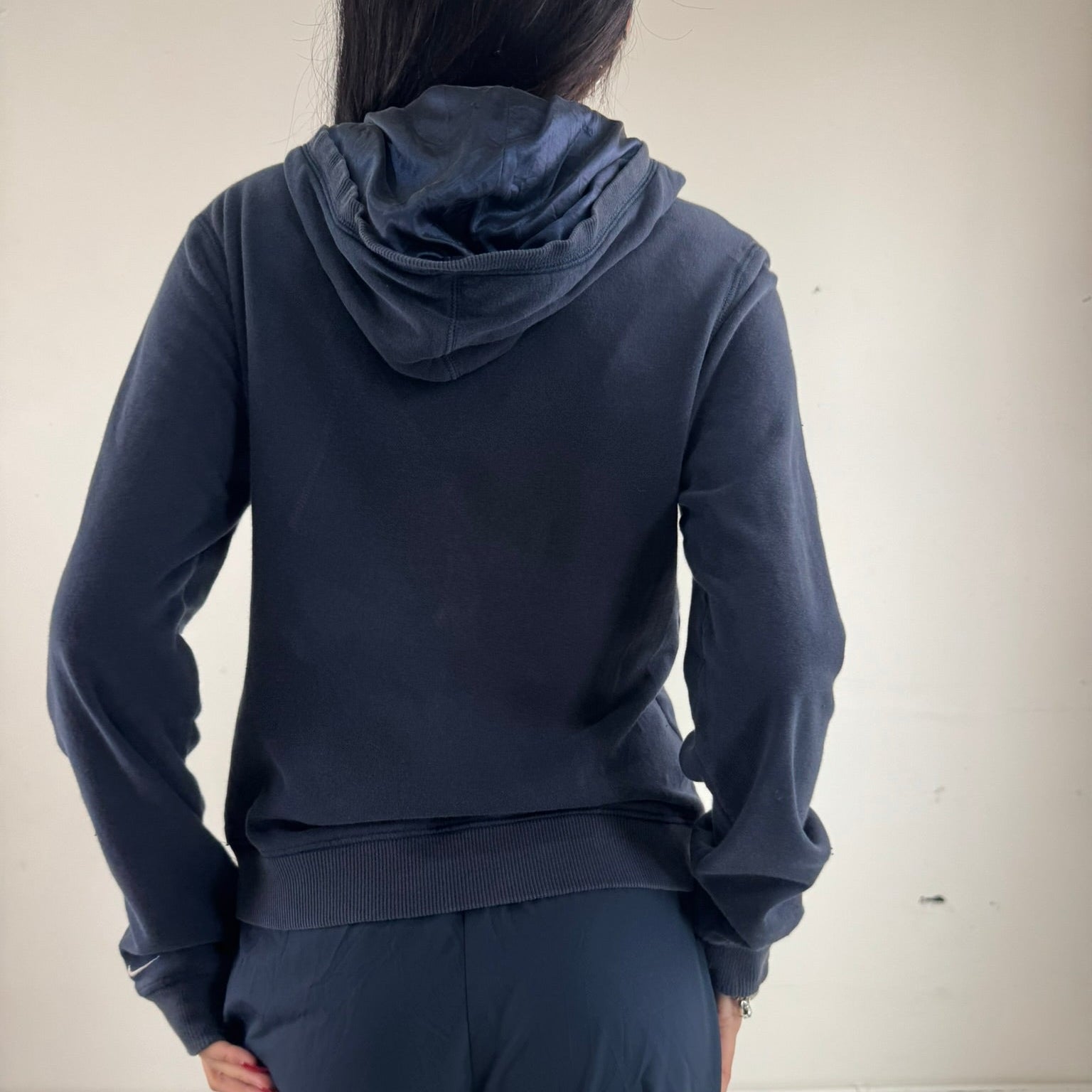 Vintage Y2K Nike Hoodie - Women's Navy (M)