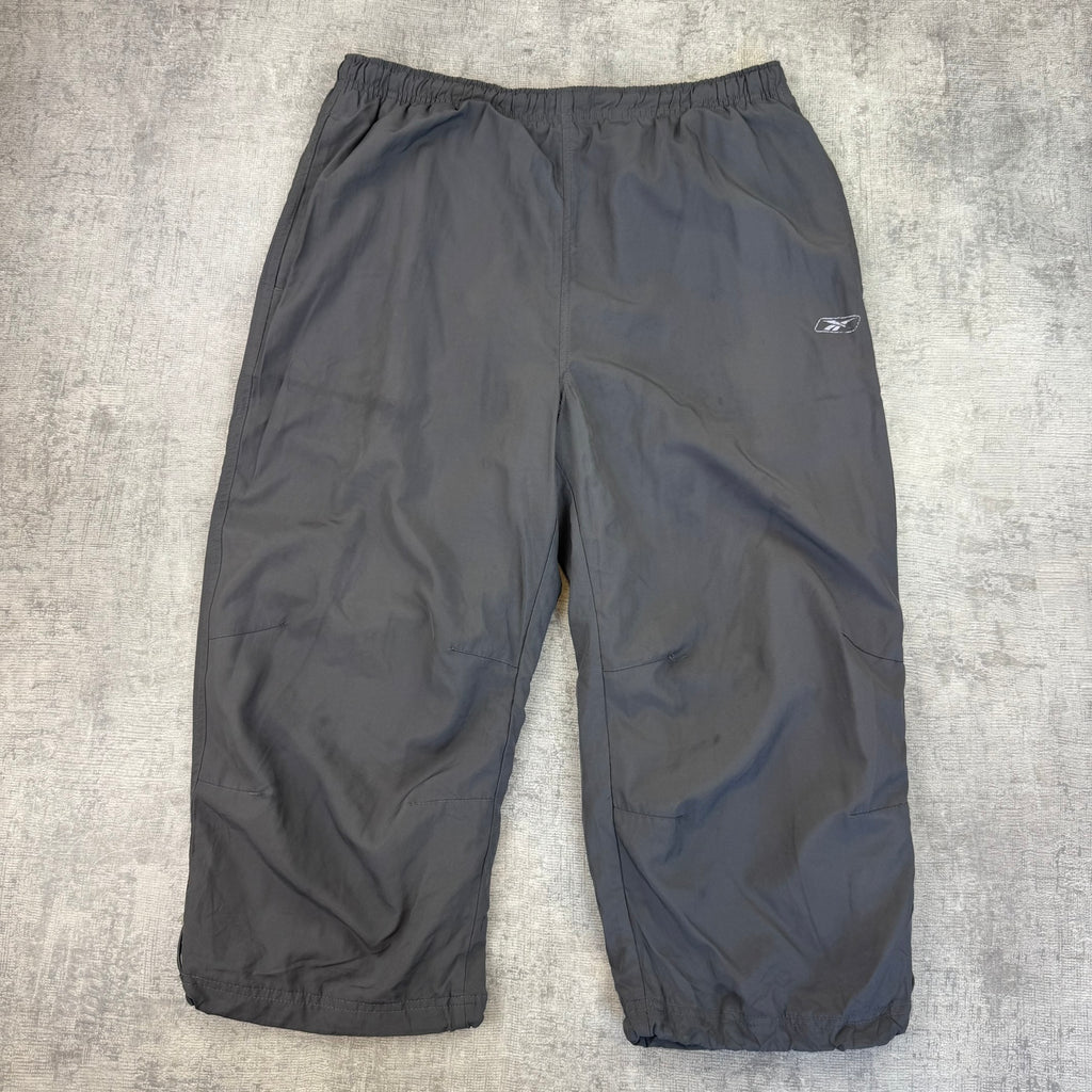 Vintage Reebok Spray Capris - Men's Grey (M)