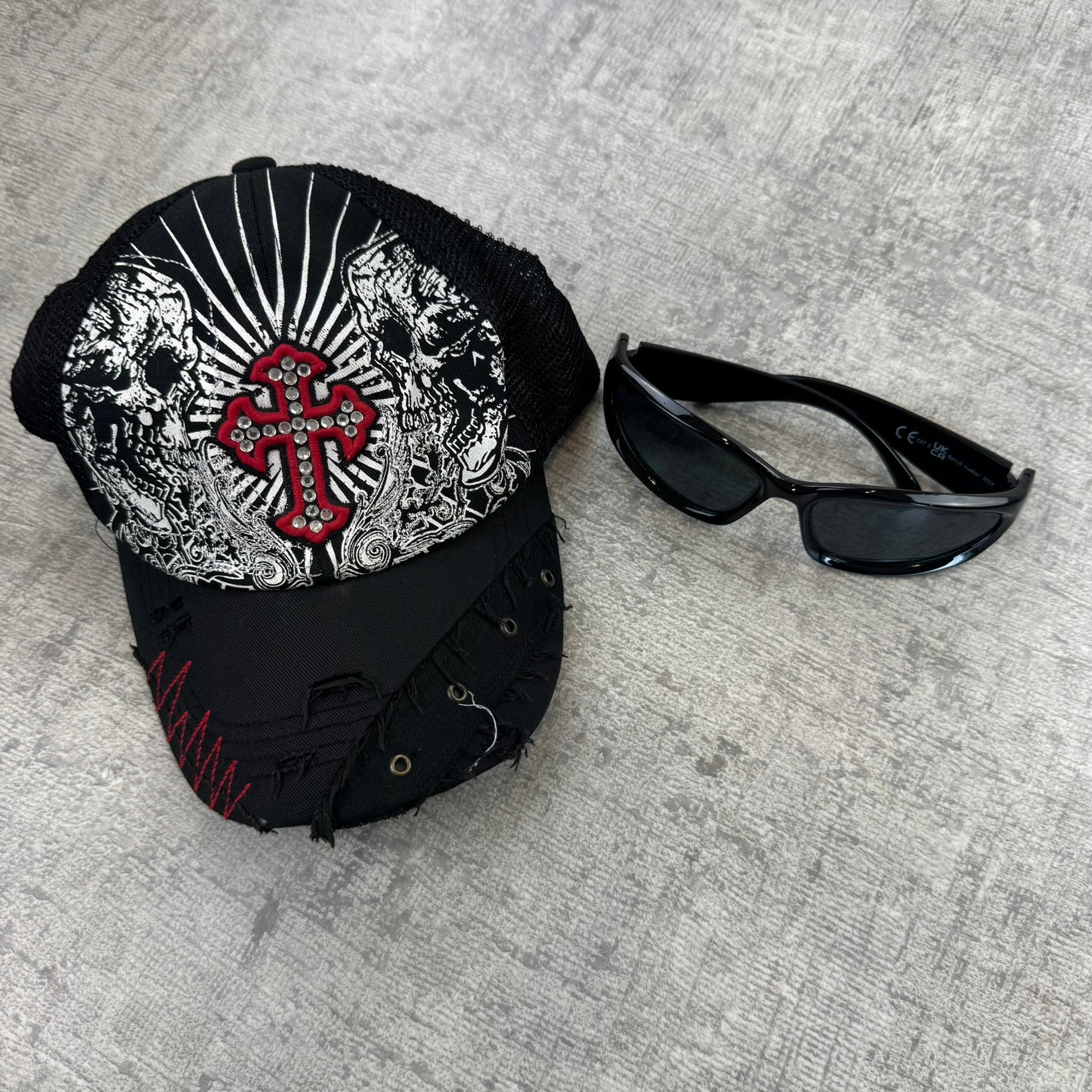 Women's 4 Piece Pre-Made Festival Bundle - Black & White (S/M)