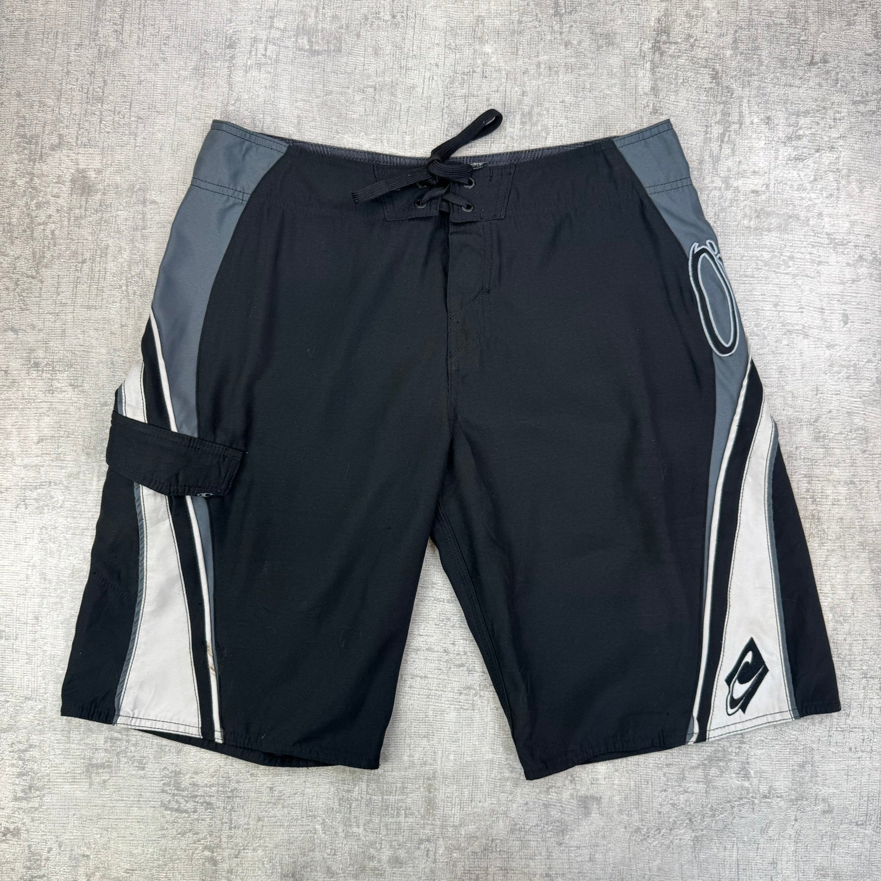 Vintage Y2K O'Neill Boardshort's - Men's Black (32)